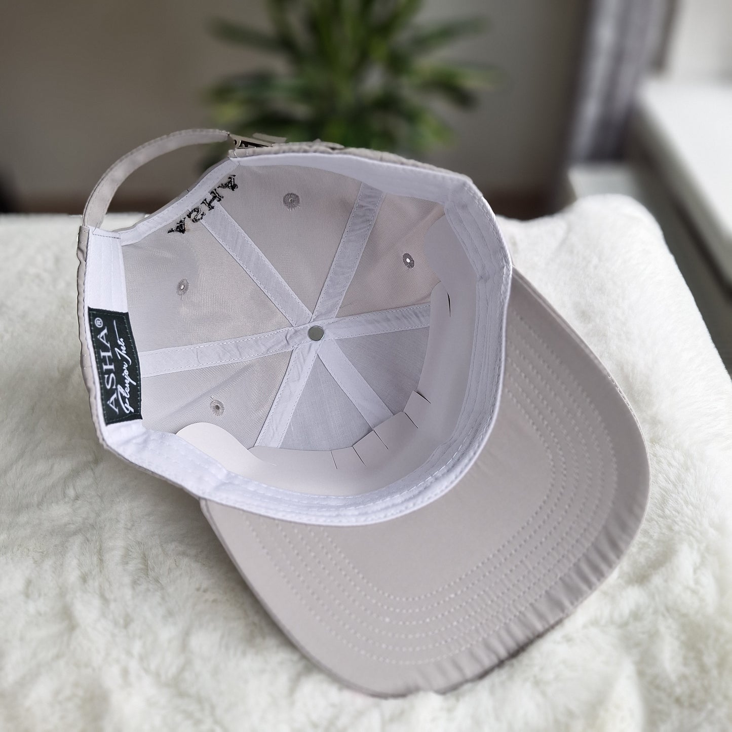 Asha® 6 Panel Snap-back Cap - CR